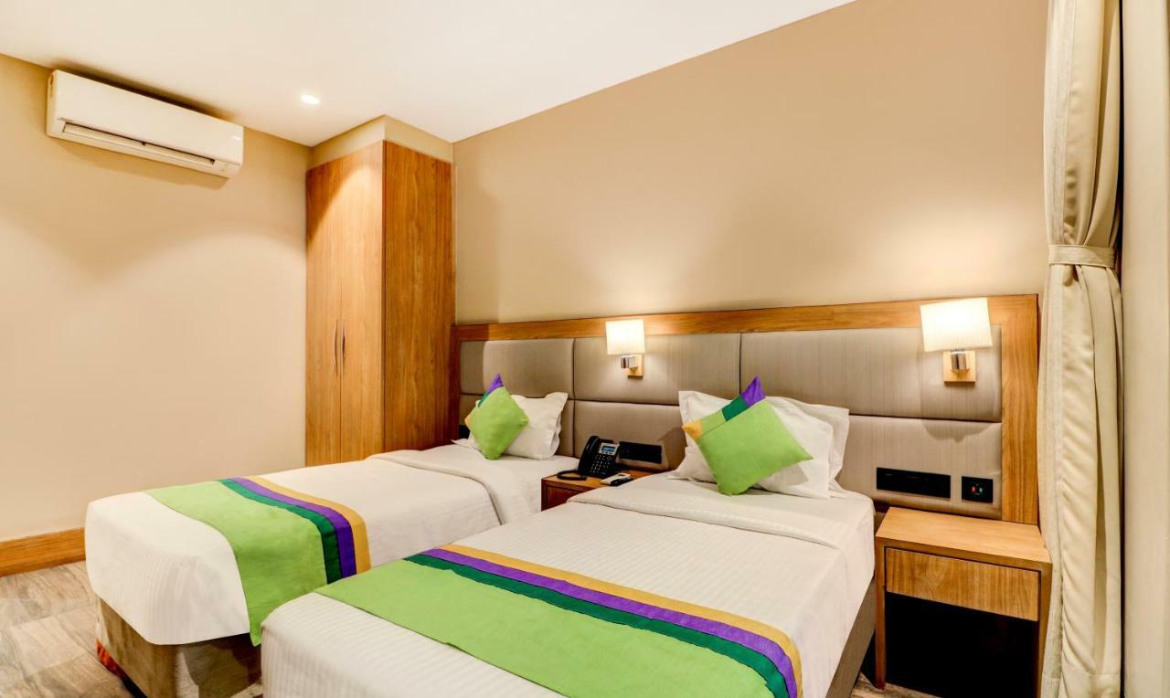 Treebo Radhe Palace كولكاتا المظهر الخارجي الصورة