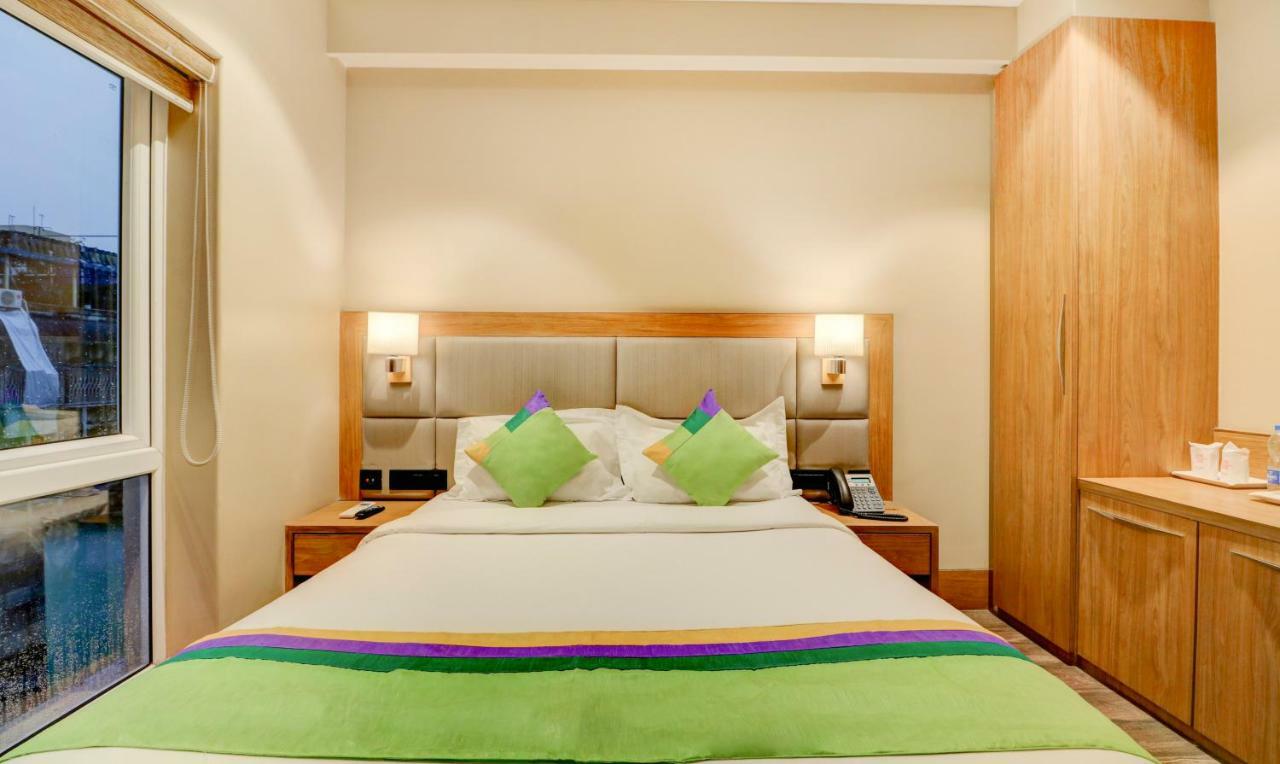 Treebo Radhe Palace كولكاتا المظهر الخارجي الصورة