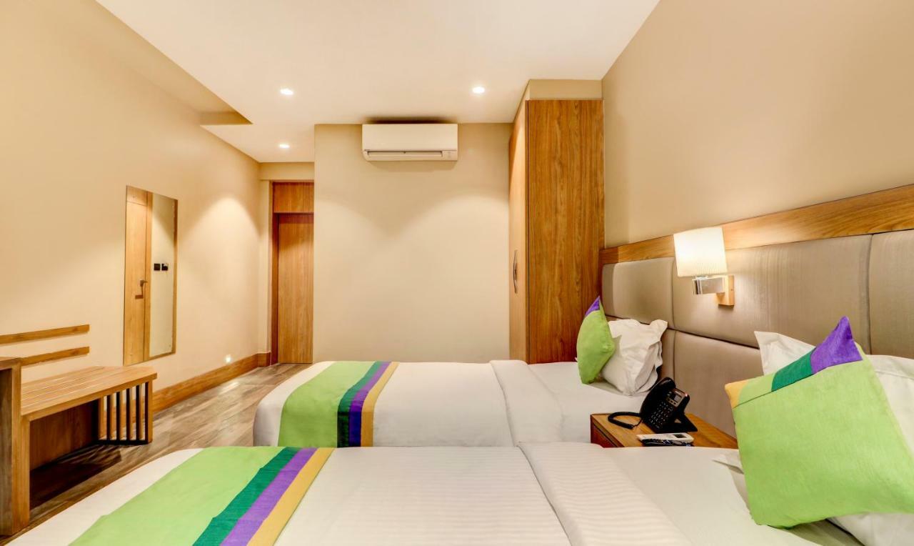 Treebo Radhe Palace كولكاتا المظهر الخارجي الصورة