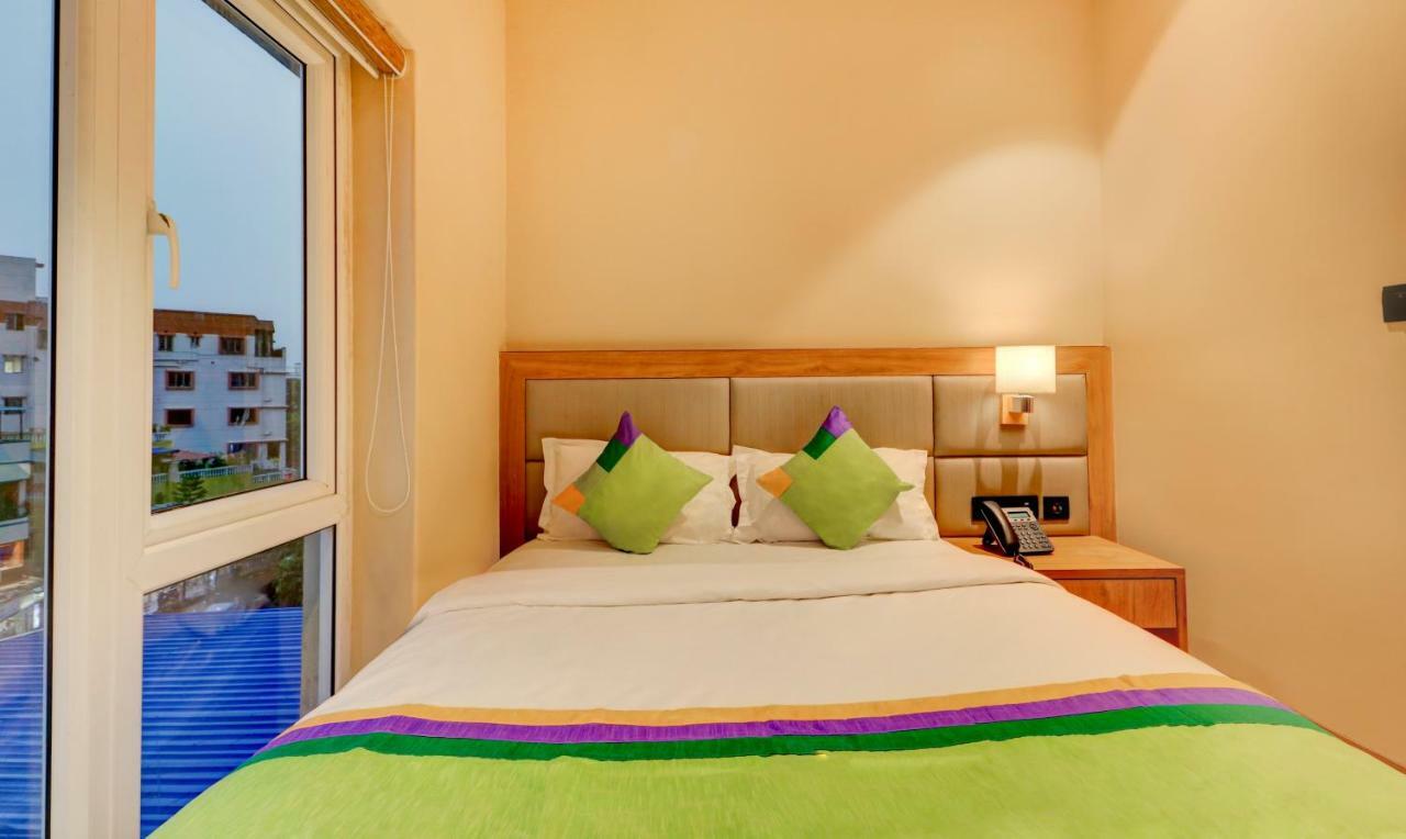 Treebo Radhe Palace كولكاتا المظهر الخارجي الصورة
