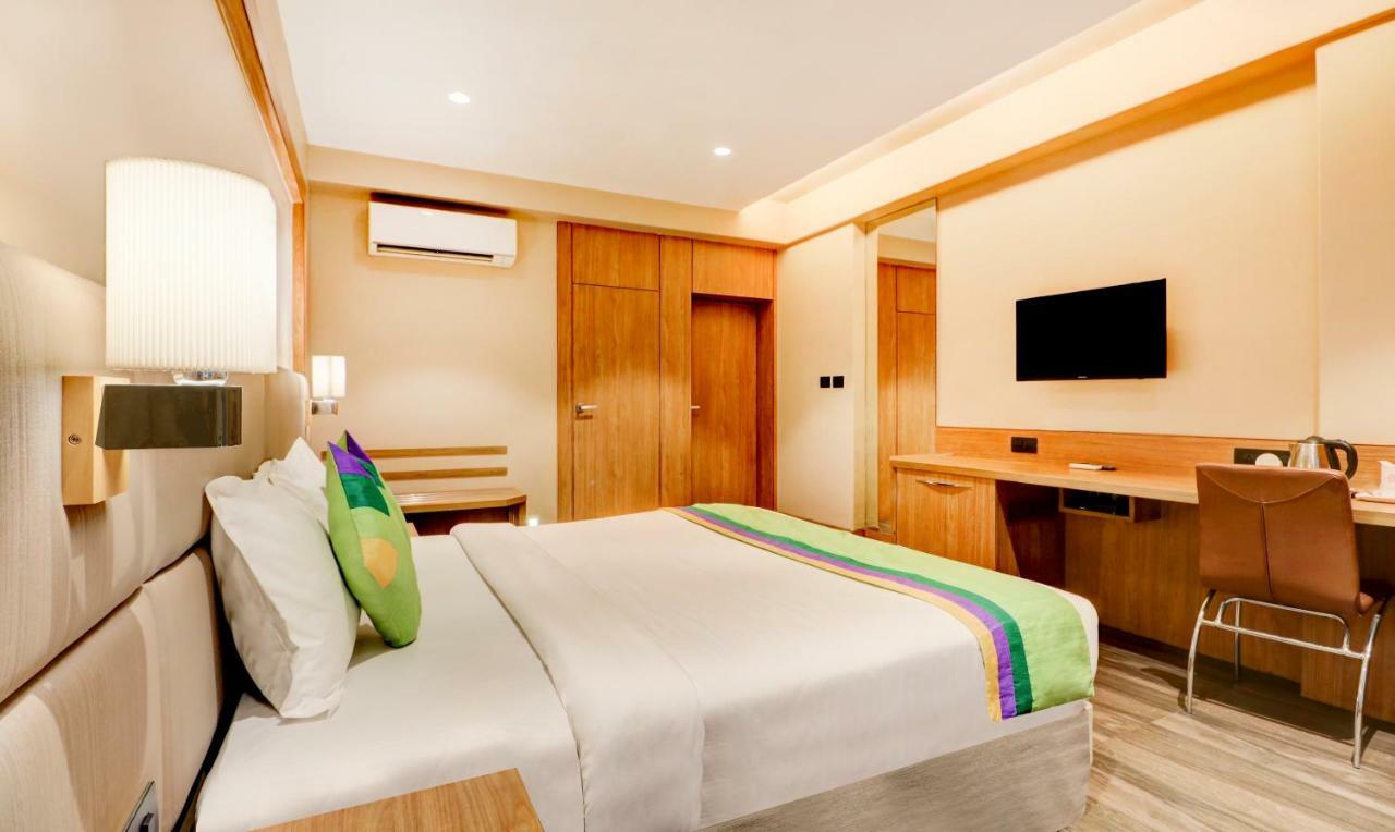 Treebo Radhe Palace كولكاتا المظهر الخارجي الصورة