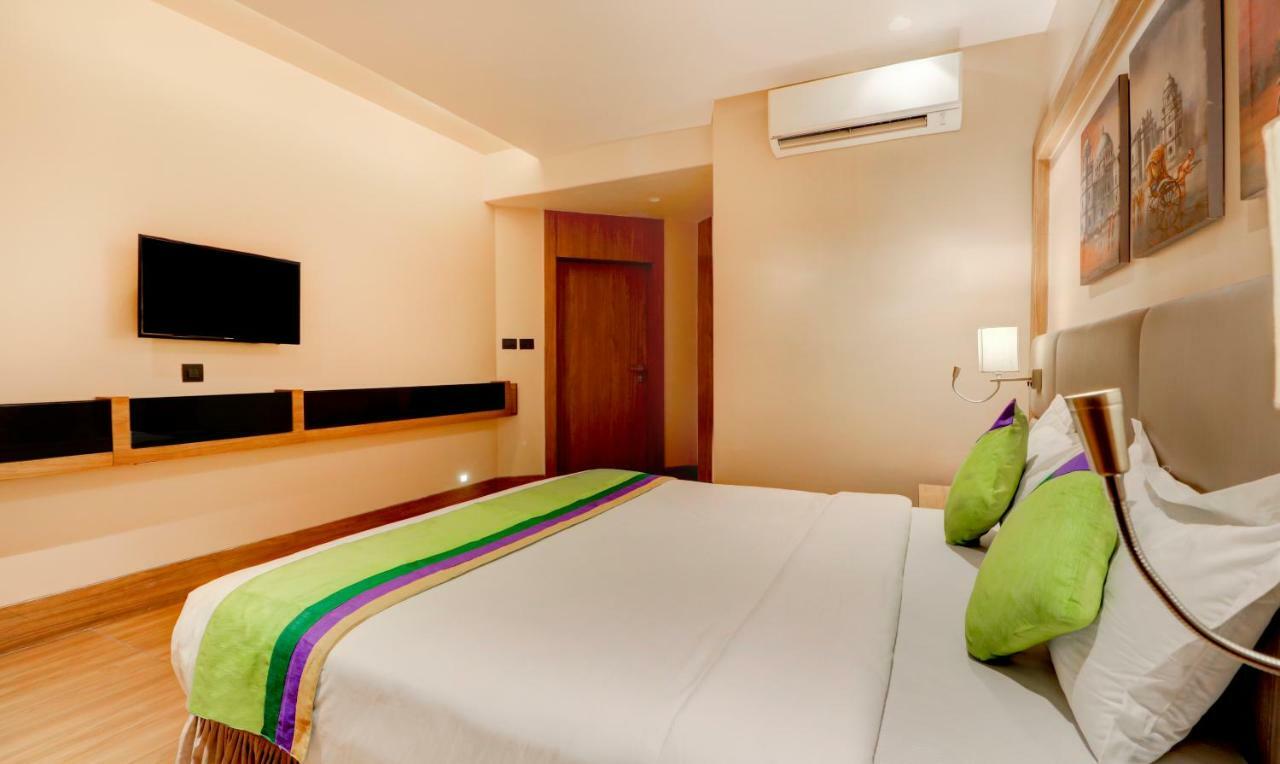 Treebo Radhe Palace كولكاتا المظهر الخارجي الصورة