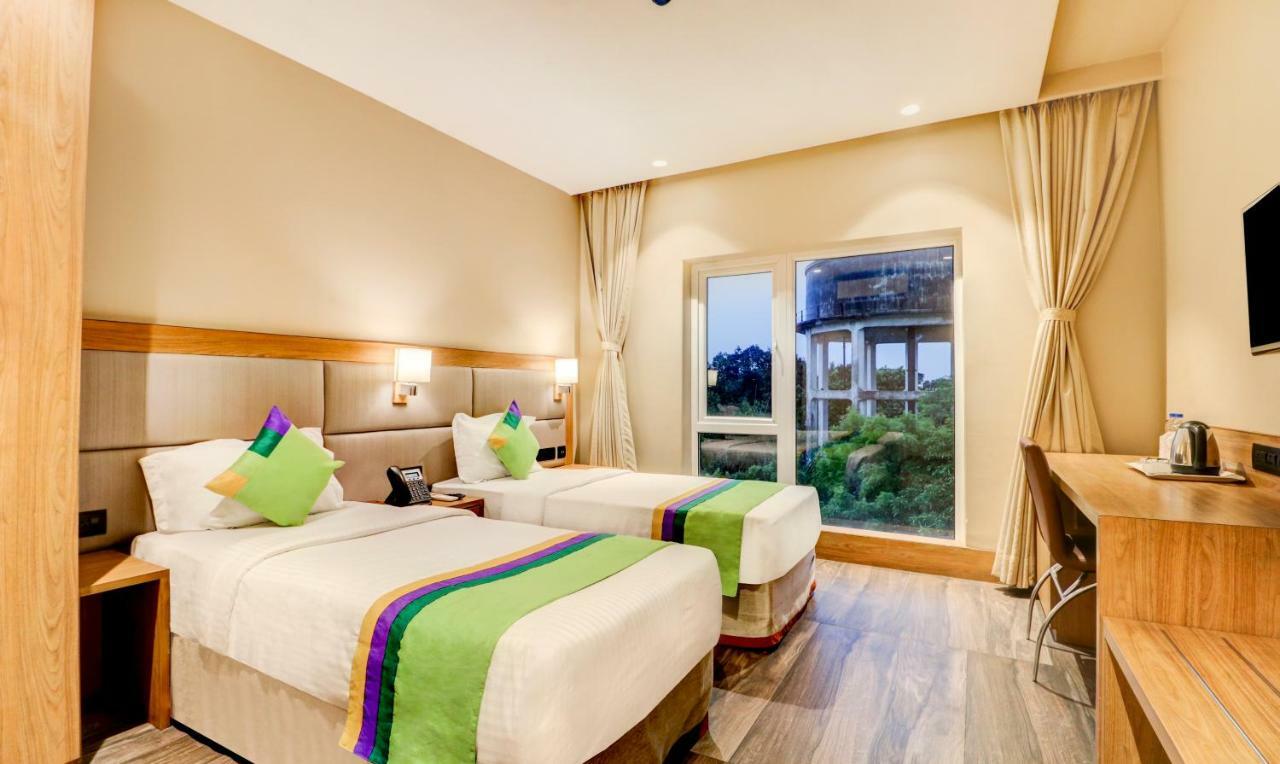 Treebo Radhe Palace كولكاتا المظهر الخارجي الصورة