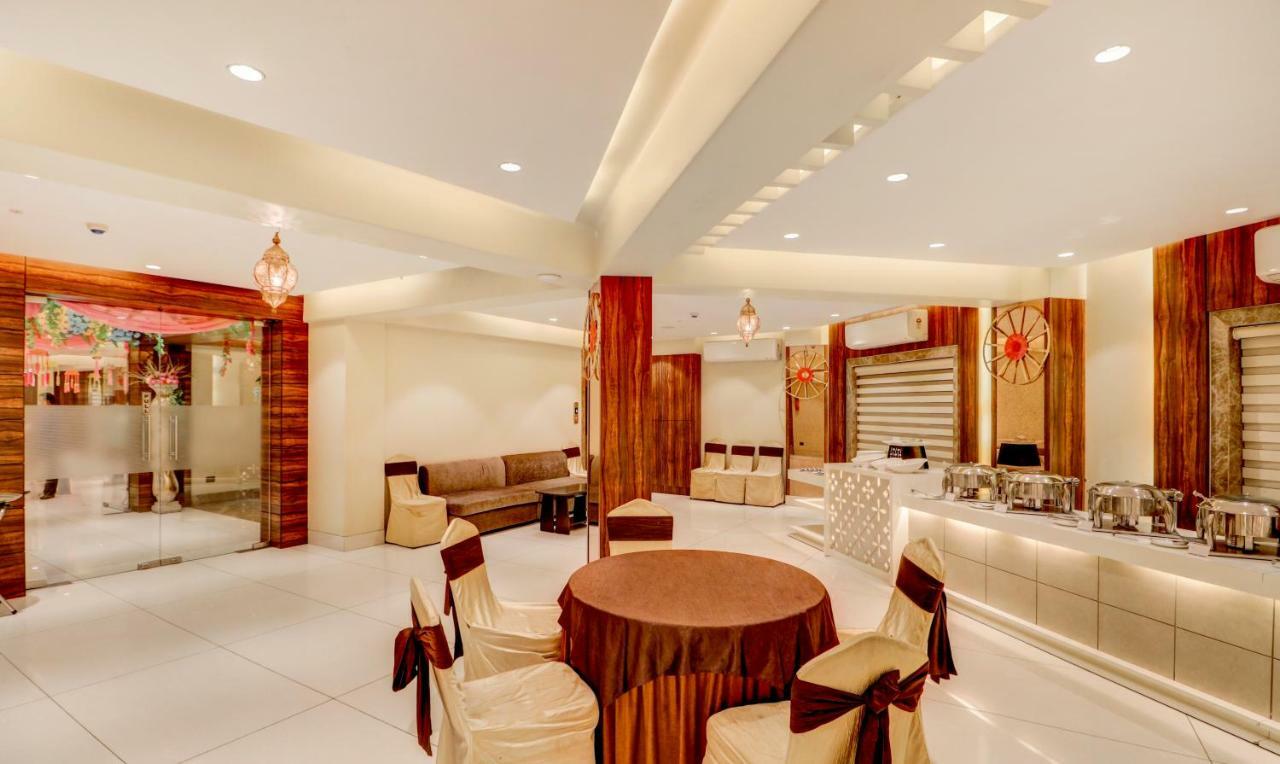 Treebo Radhe Palace كولكاتا المظهر الخارجي الصورة